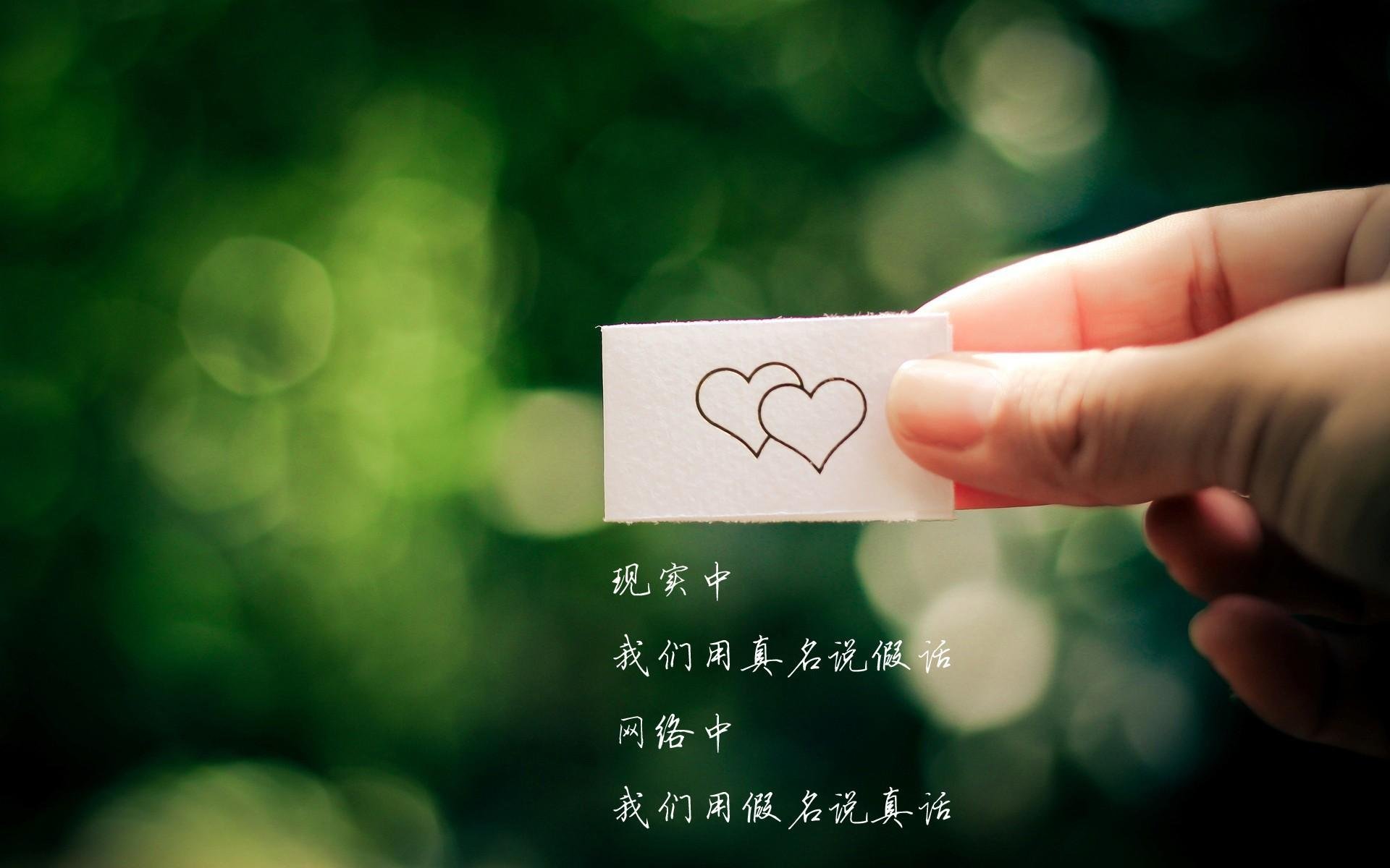 曼联战术核心调整后，战斗力大幅提升，曼联用的什么阵型