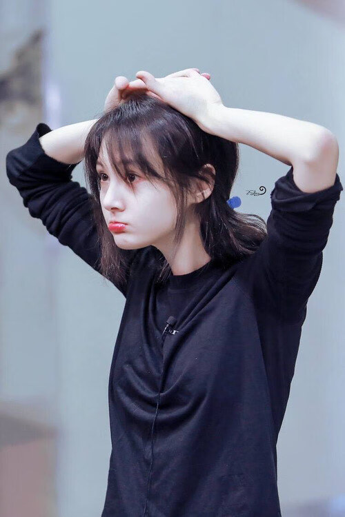 俱乐部盈利模式是否仍过度依赖政府资源，俱乐部的盈利模式